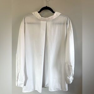 Q2 Shop Collared Oversized Long Sleeved Button Down Blouse - S